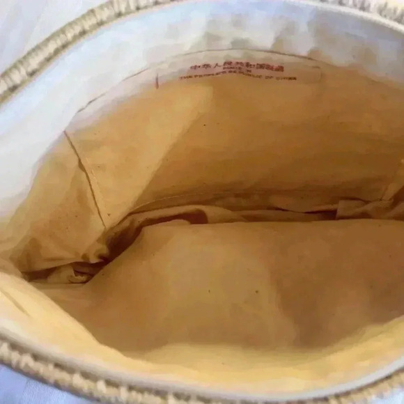 Vintage macrame cream clutch OS - Picture 4 of 5